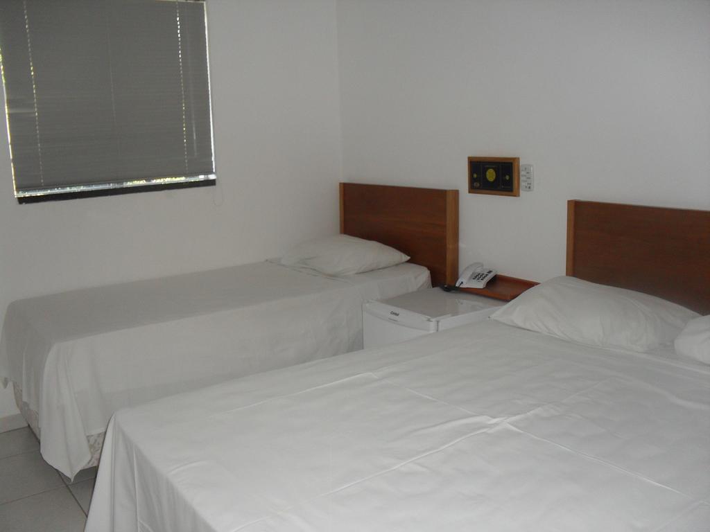 Hotel Beto Rocha Santa Fe do Sul Cameră foto