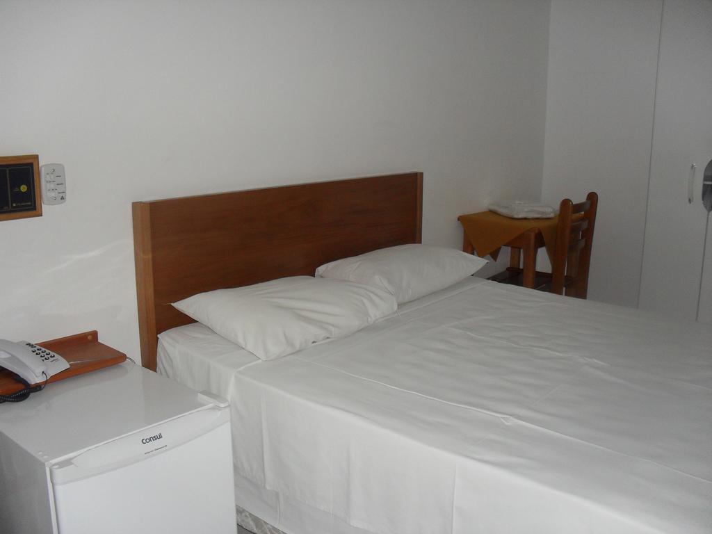 Hotel Beto Rocha Santa Fe do Sul Cameră foto